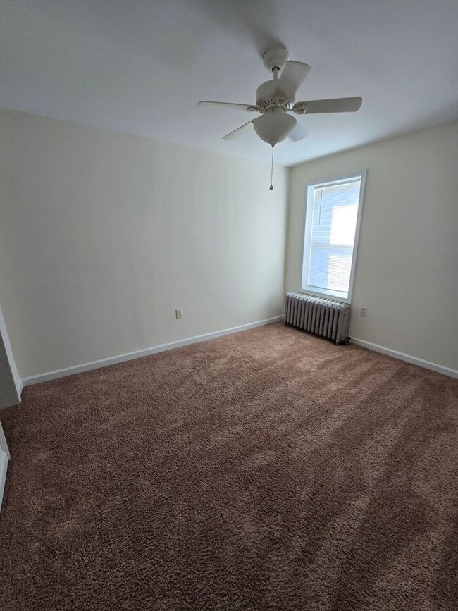 Building Photo - Orwigsburg 2 Bedroom House