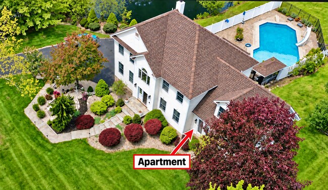 Building Photo - 51 Saddle Ridge Dr