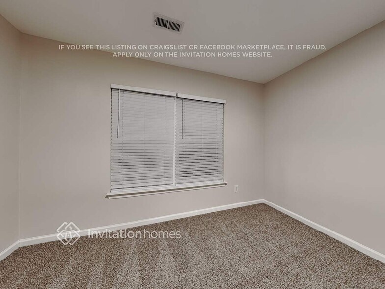 Building Photo - 3814 Planters Watch Dr