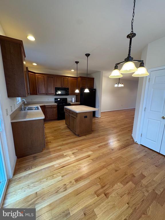 Building Photo - 431 W Baltimore St