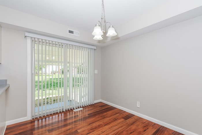 Building Photo - 138 Montgomery Ave