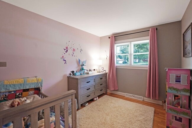 Bedroom 3 - 4665 N 159th St