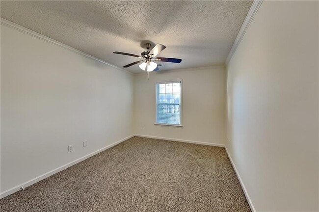 Building Photo - 595 Alstonefield Dr