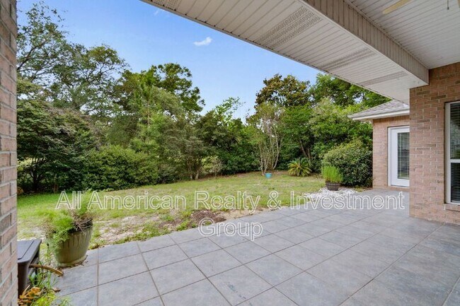 Building Photo - 4301 Hidden Lakes Dr