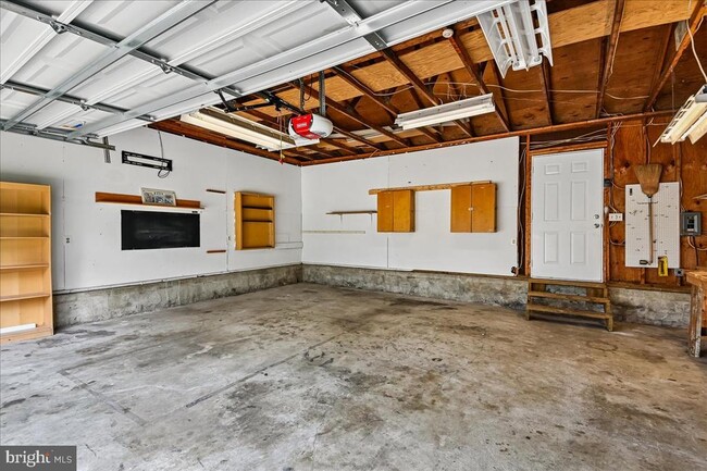 Building Photo - 7660 Turnbrook Dr