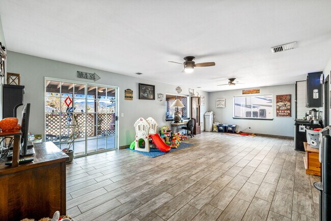 Building Photo - 51025 Burns Canyon Rd