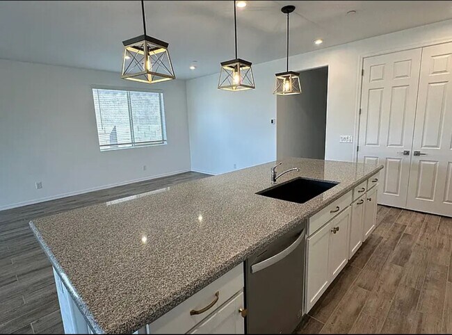 Building Photo - BRAND NEW HOME IN NORTHPOINTE AT VISTANCIA