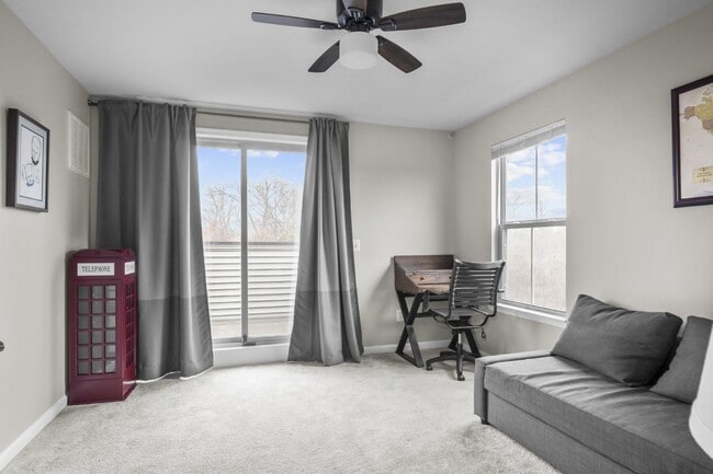 Building Photo - Elevated Old Town Ashburn Living: A Four-L...