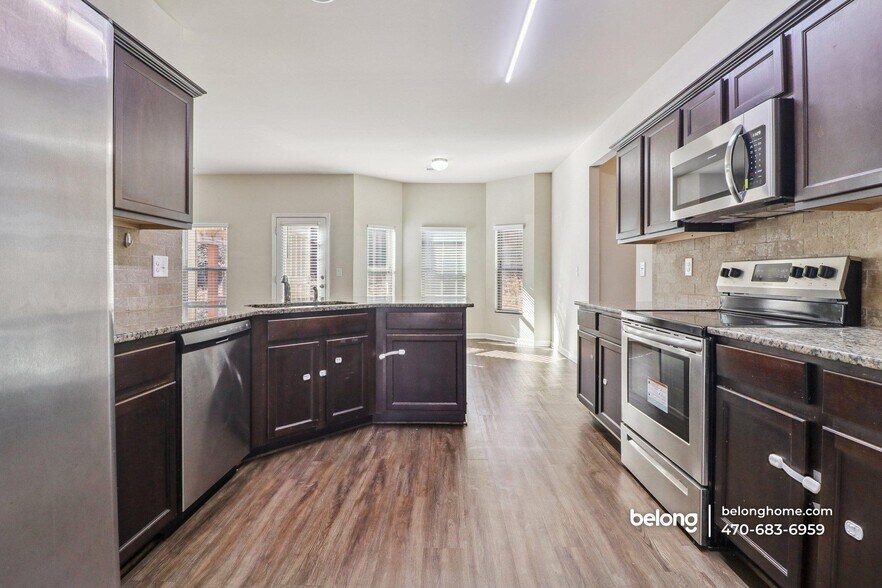 Building Photo - 3263 Highgrove Ln