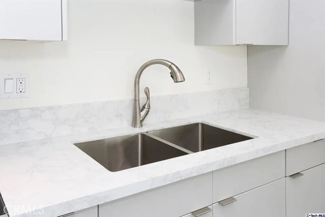 Building Photo - 7521 Milwood Ave