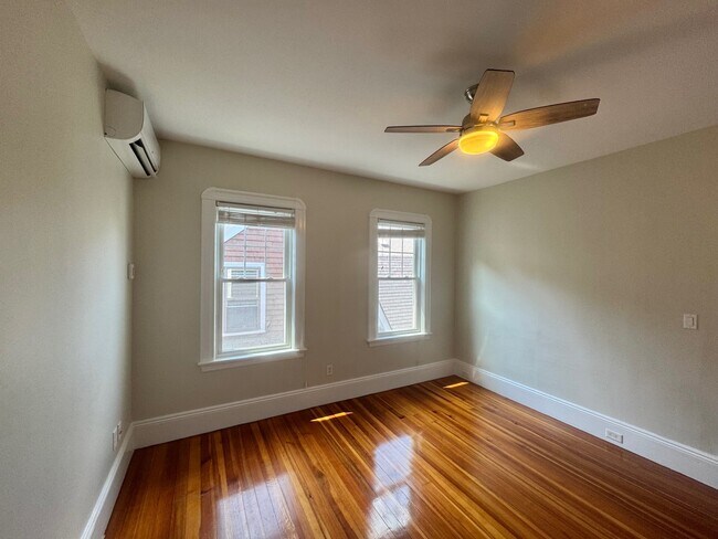 Building Photo - 86 Morrison Ave