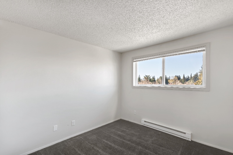 Building Photo - 11540 Pinehurst Way NE