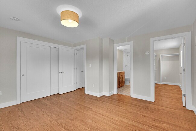 Building Photo - $3,195.00, 4 bed, 3 bath located in Arvada.