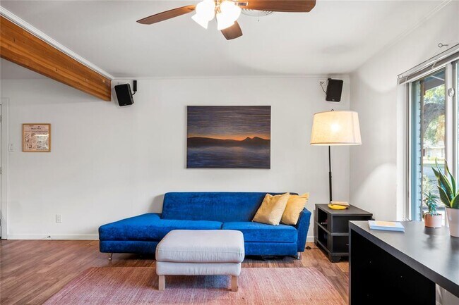 Building Photo - 1611 Ashberry Dr