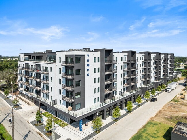 Building Photo - Tempo at White Oak