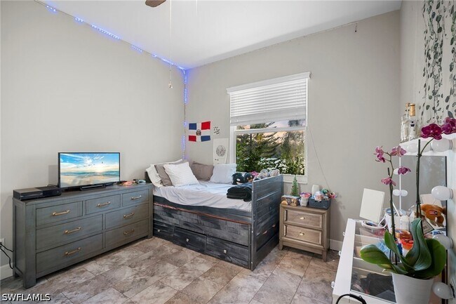 Building Photo - 3381 Mystic River Dr