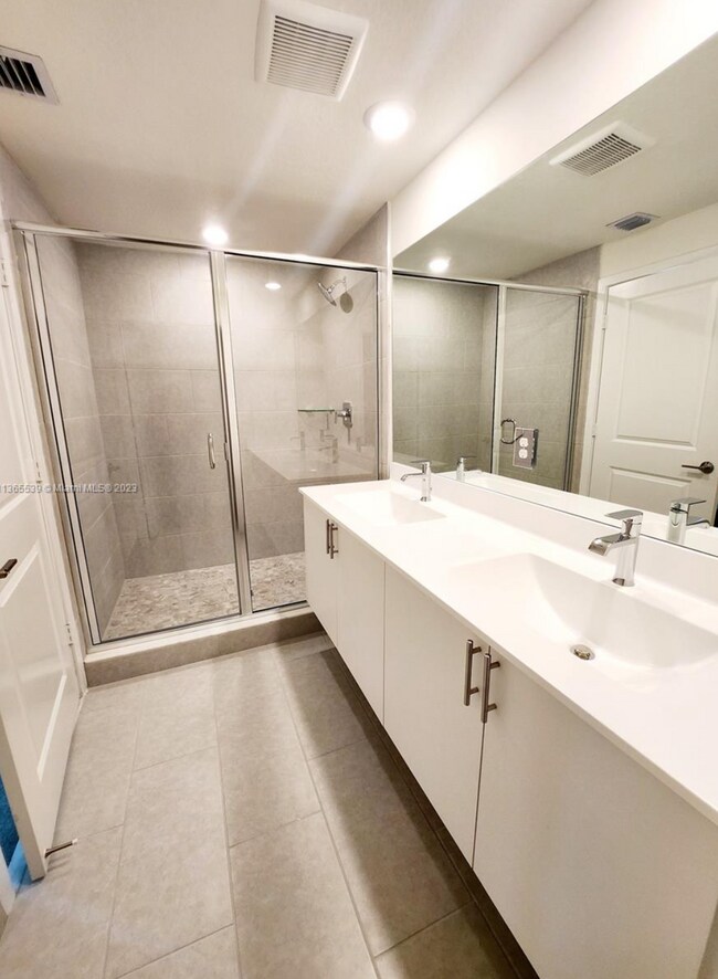 Building Photo - 4293 NW 83rd Path