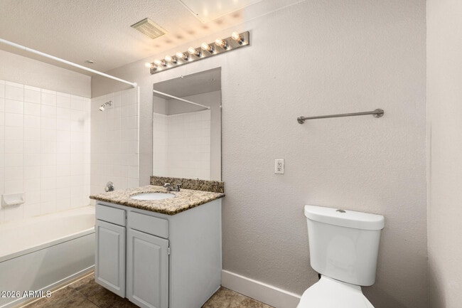 Building Photo - 5401 E Van Buren St