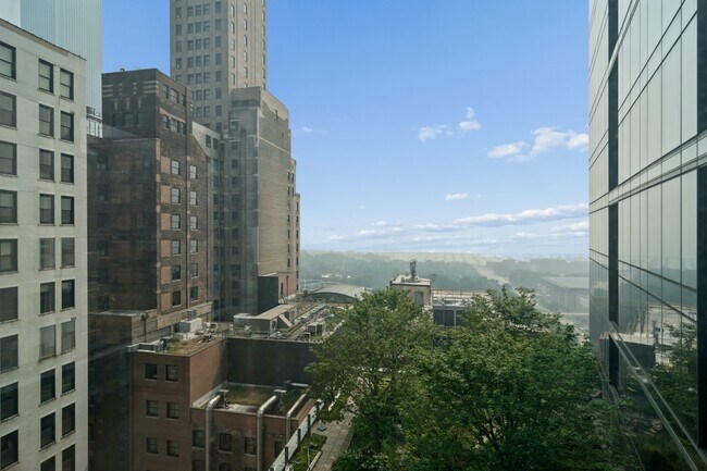 Building Photo - 60 E Monroe St