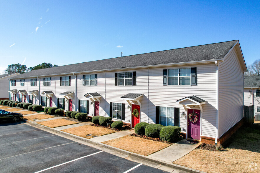 Primary Photo - Westshire Townhomes