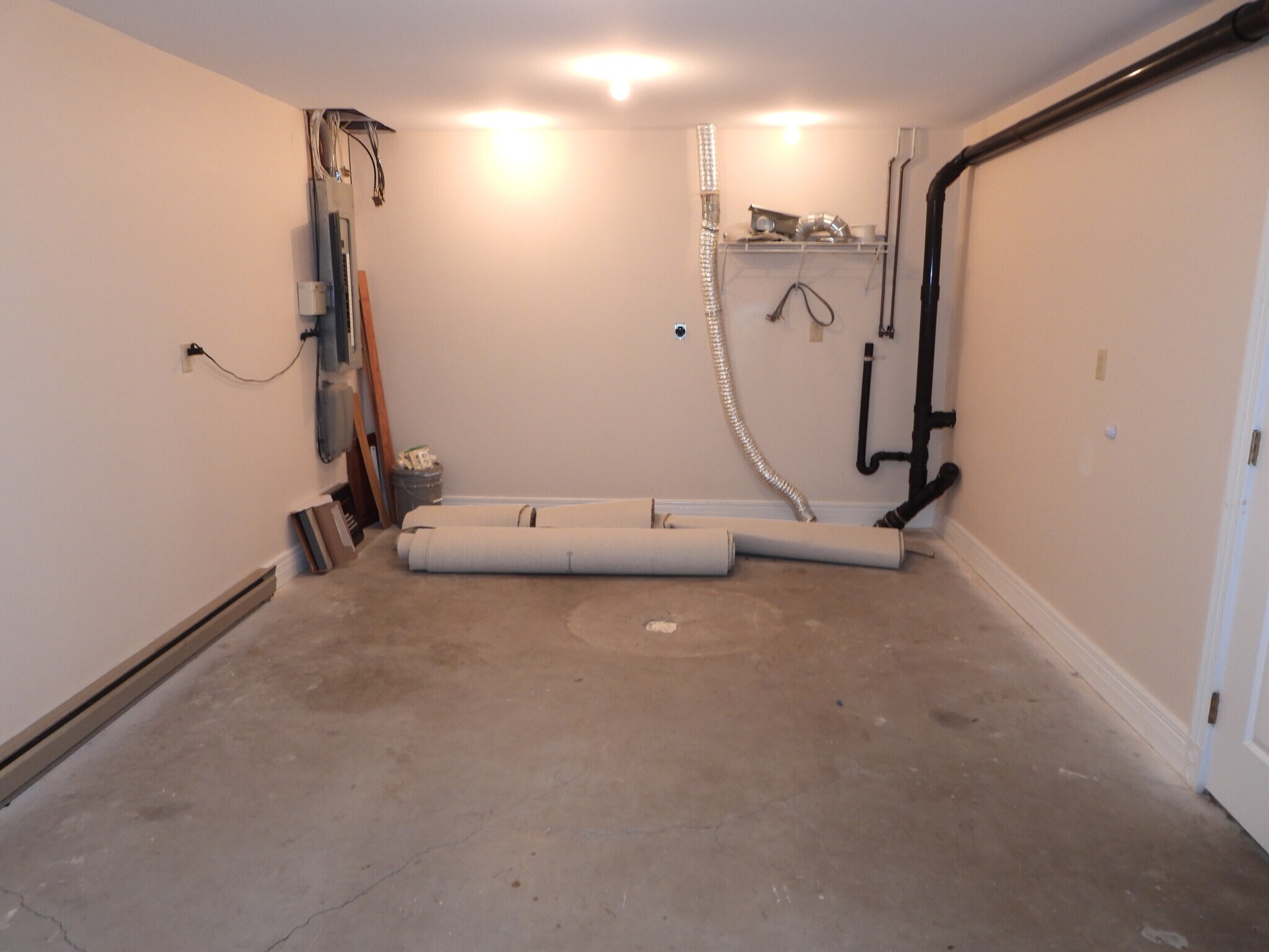 Laundry Room - 73 Brinkerhoff St