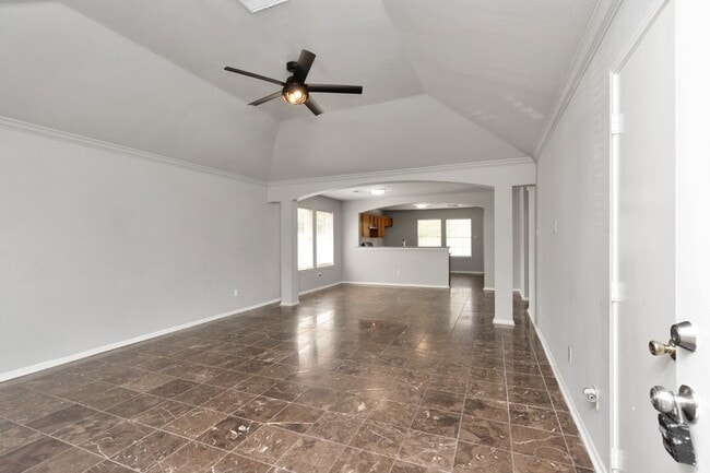 Building Photo - 8914 Dirby St