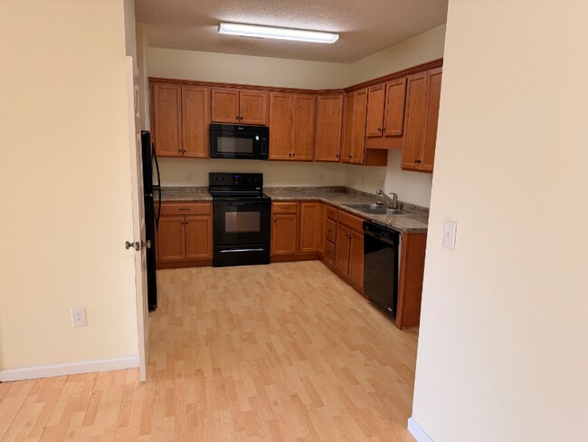 Building Photo - 44 OH-103