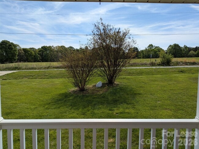 Building Photo - 338 Weathers Creek Rd