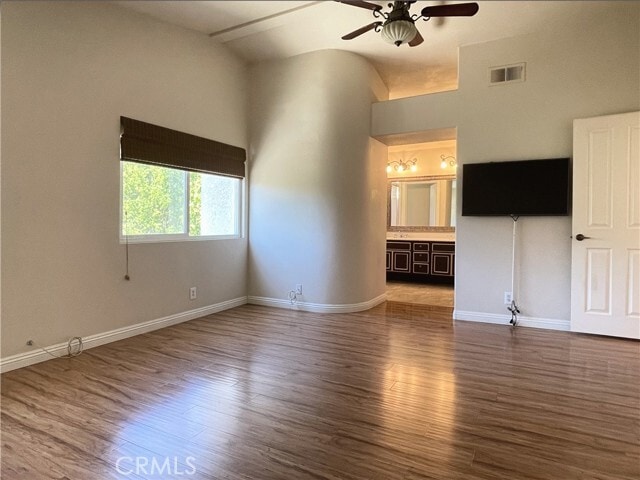 Building Photo - 2126 Sun Ridge Dr