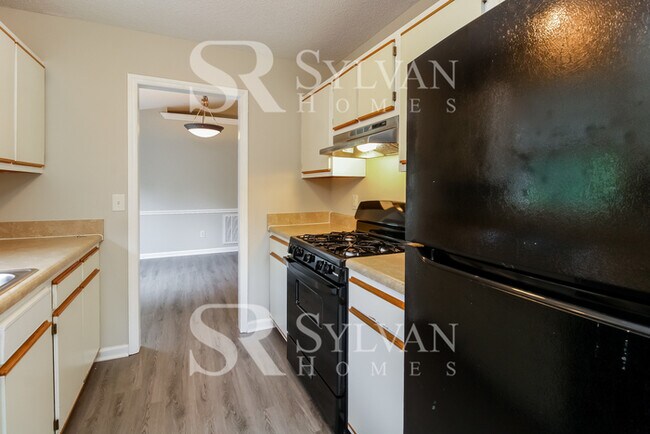 Building Photo - Adorable 3BR, 2BA Home in High Point!
