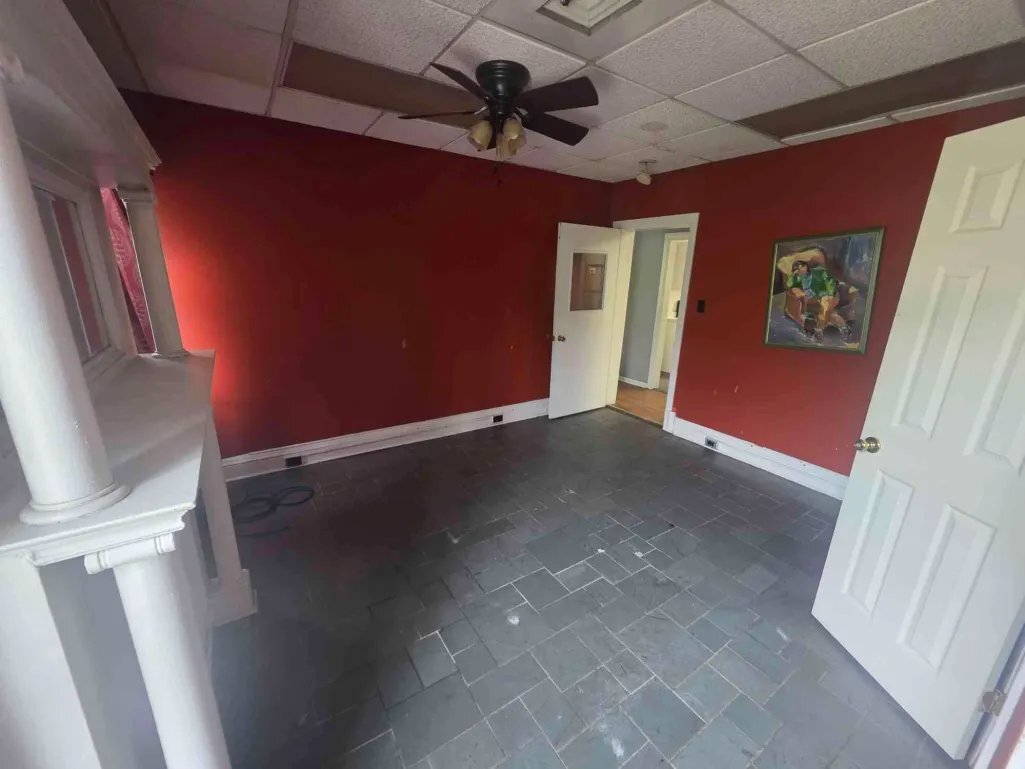 Building Photo - 1411 McColloch St