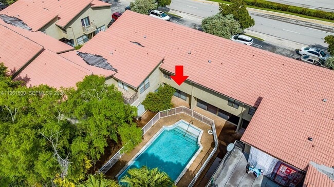 Building Photo - 2566 Coral Springs Dr