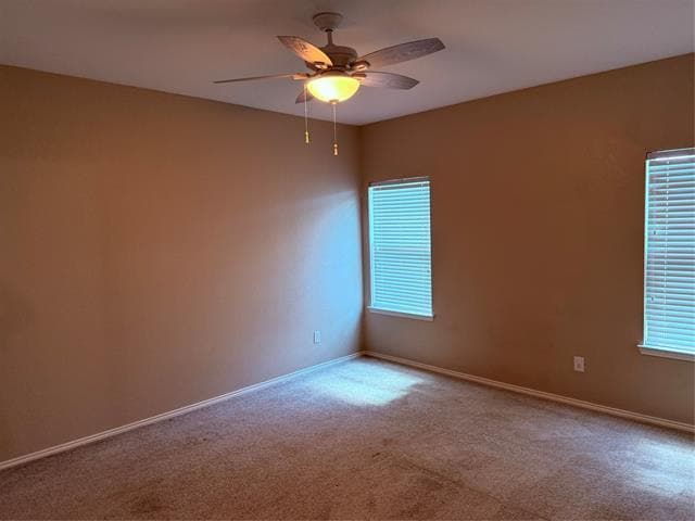 Building Photo - 8433 Nicholson Dr