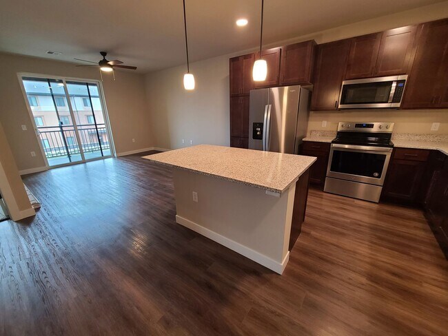 Interior Photo - Rosewood Place