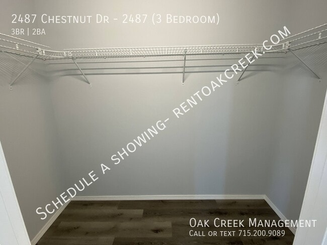 Building Photo - 2487 Chestnut Dr