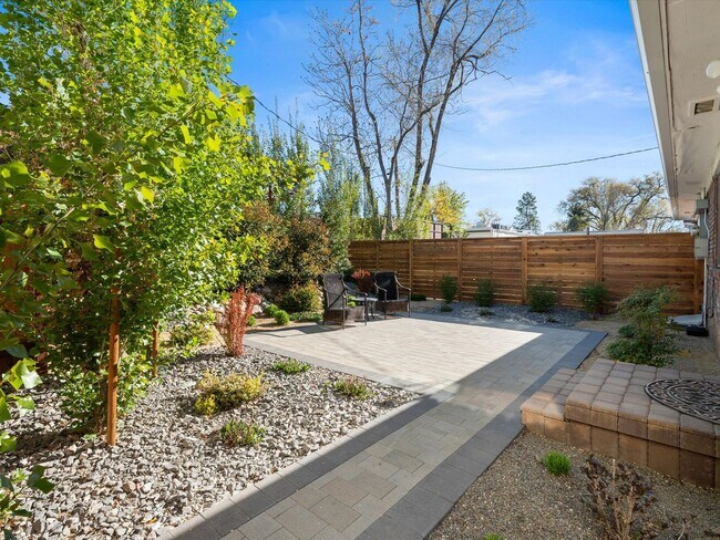 Building Photo - Single Level, Brick duplex