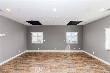 Building Photo - 16020 Halldale Ave