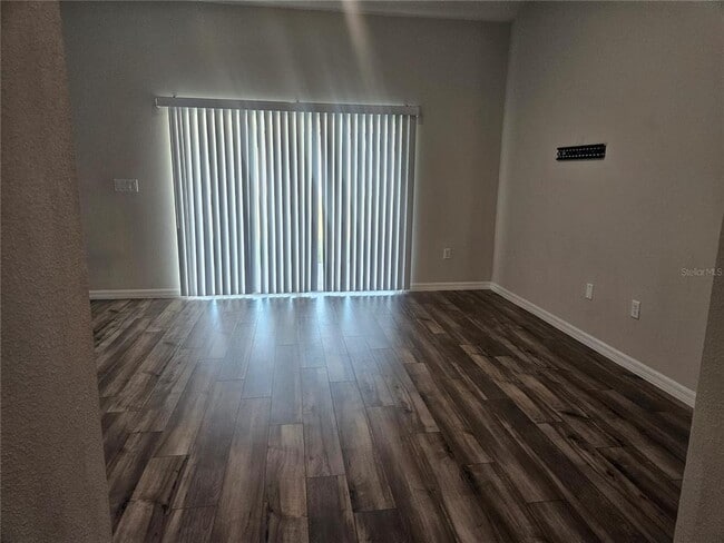 Building Photo - 1603 Ellesmere Ave