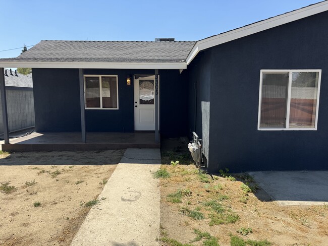 Building Photo - 3305 San Dimas St