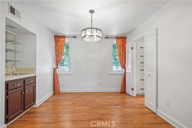 Building Photo - 5194 Legacy Ct