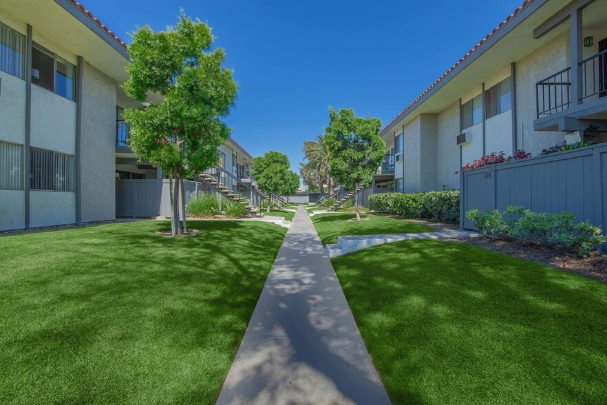 Building Photo - Arbor Court Apartment Homes
