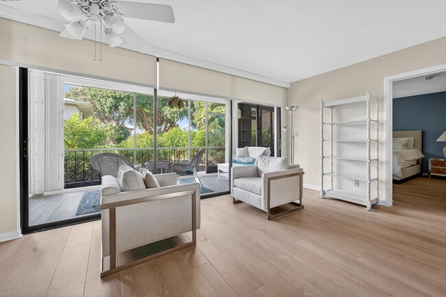 Building Photo - 6 Concourse Dr