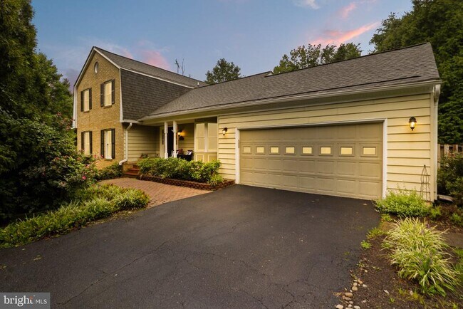 Building Photo - 3366 Taleen Ct