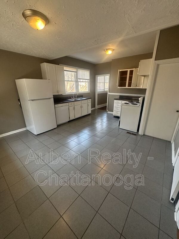 Building Photo - 4207 Alabama Ave