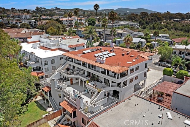 Building Photo - 210 Avenida Montalvo