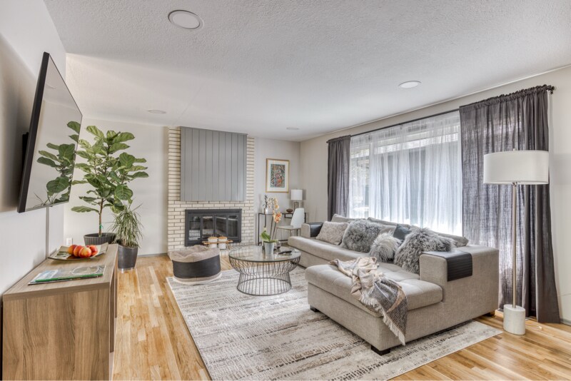 Primary Photo - 9035 SW Monterey Pl