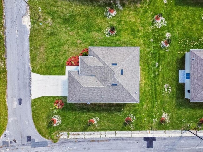 Building Photo - 145 N Orange Ave