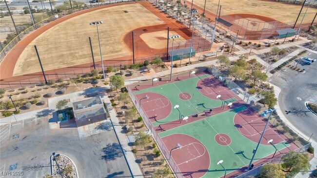 Building Photo - 3108 Zara Ave