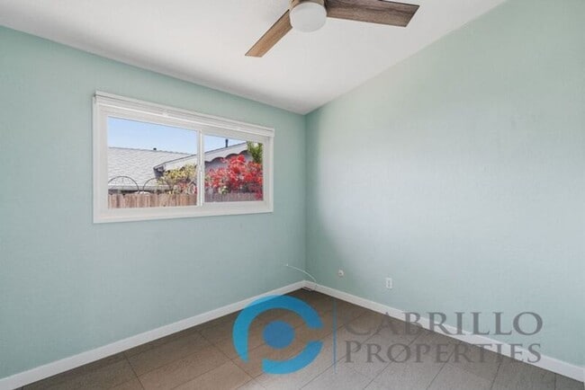 Building Photo - 4533 Mt Lindsey Pl