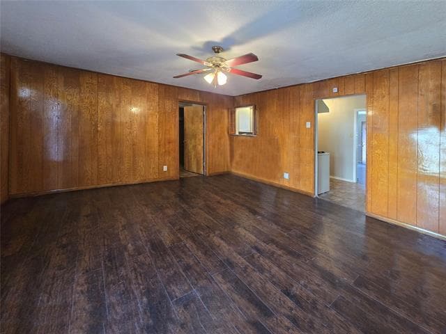 Building Photo - 8307 Bunche Dr